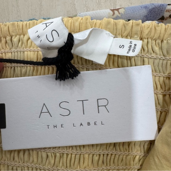 NWT ASTR The Label Small Rozina Blue Green Floral Cutout Halter Maxi Dress - Picture 14 of 16